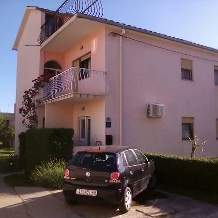 Apartmani Ledenko Kaštela Εξωτερικό φωτογραφία